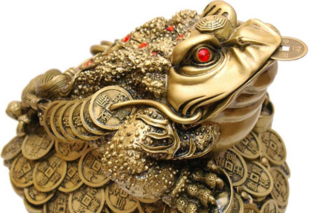Грошова жаба з китайською старовинною монетою – амулет на багатство
